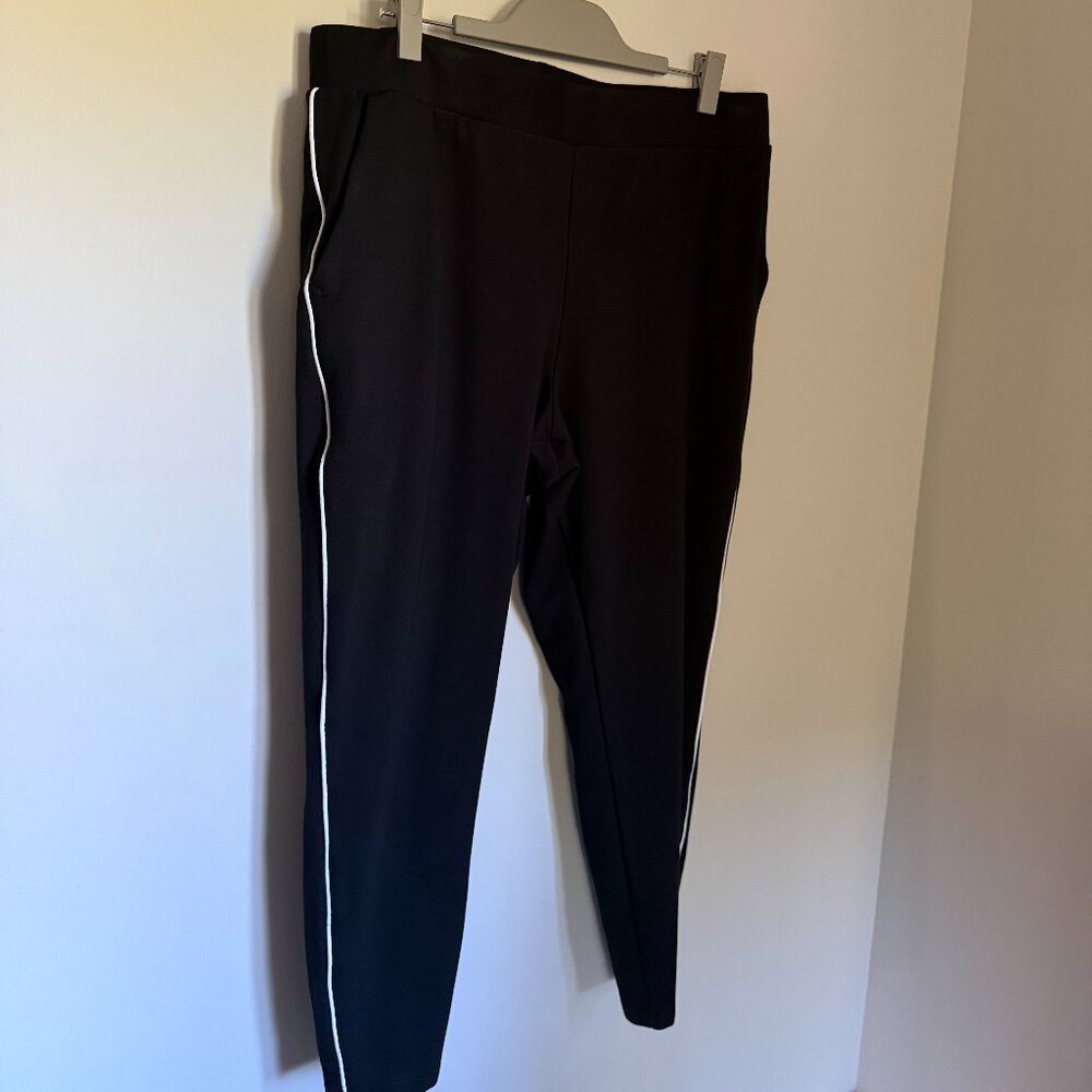 Universal Standard Moro Pants in Black with with Stripe Size M (18w)